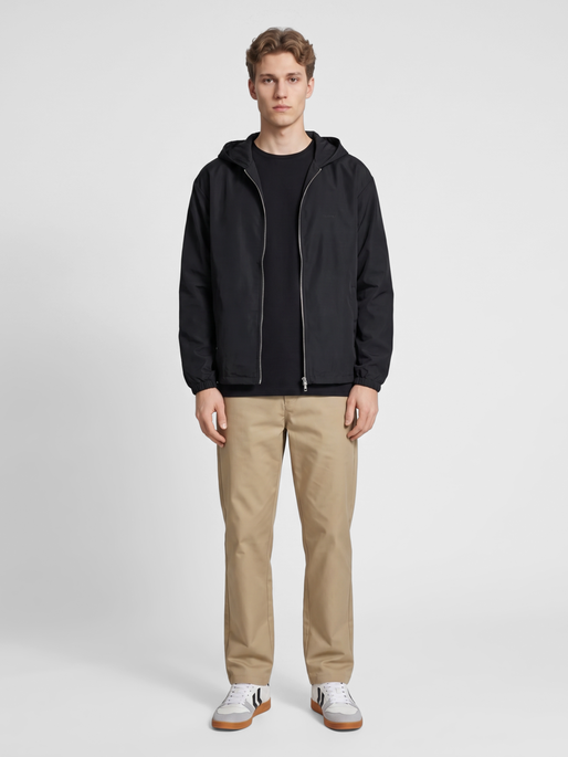 hmlI-D BARREL LEG TROUSERS, CORNSTALK, model