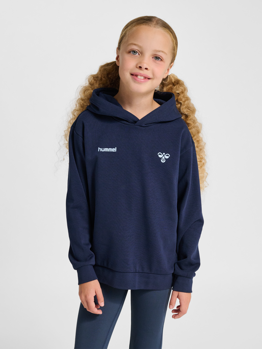 hmlJR GRAPHIC HOODIE, DRESS BLUES, model
