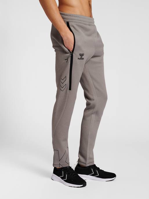 hmlCIMA XK PANTS, GREY MELANGE, model