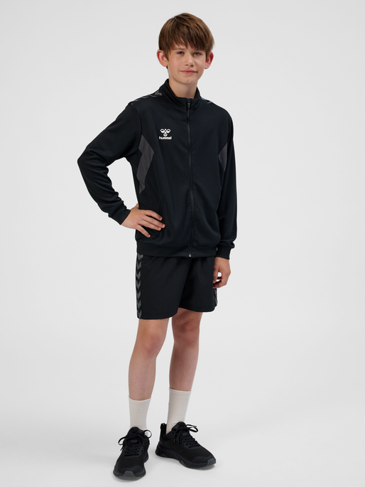 hmlAUTHENTIC PL ZIP JACKET KIDS, BLACK, model