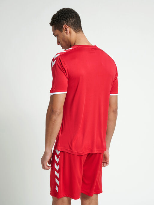 CORE SS POLY JERSEY, TRUE RED PRO, model