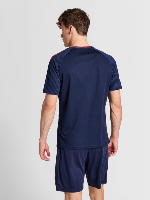 hmlPRO GRID TRAINING JERSEY S/S, 7130, model