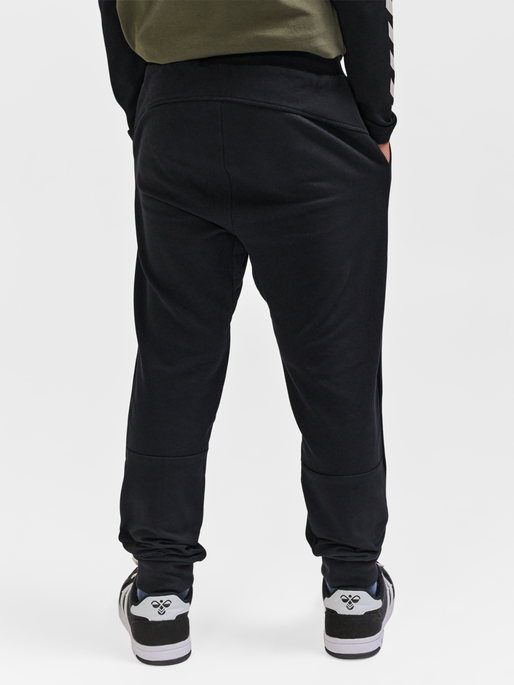 hmlATLAS ADJUSTABLE PANTS, BLACK, model