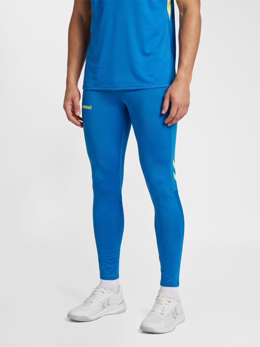 hmlBLAZE PRO TRAINING PANTS, SKYDIVER, model