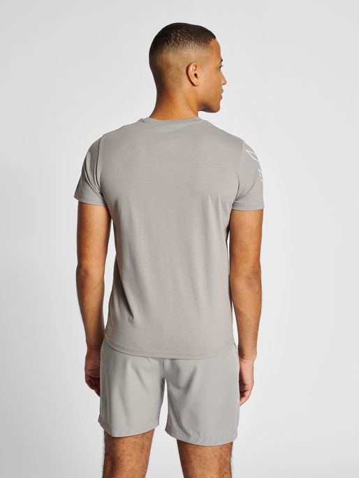 TE JEFF T-SHIRT - SHARKSKIN | hummel.dk