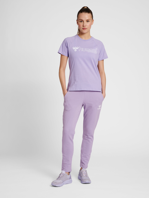 hmlNONI 2.0 TAPERED PANTS, HEIRLOOM LILAC, model