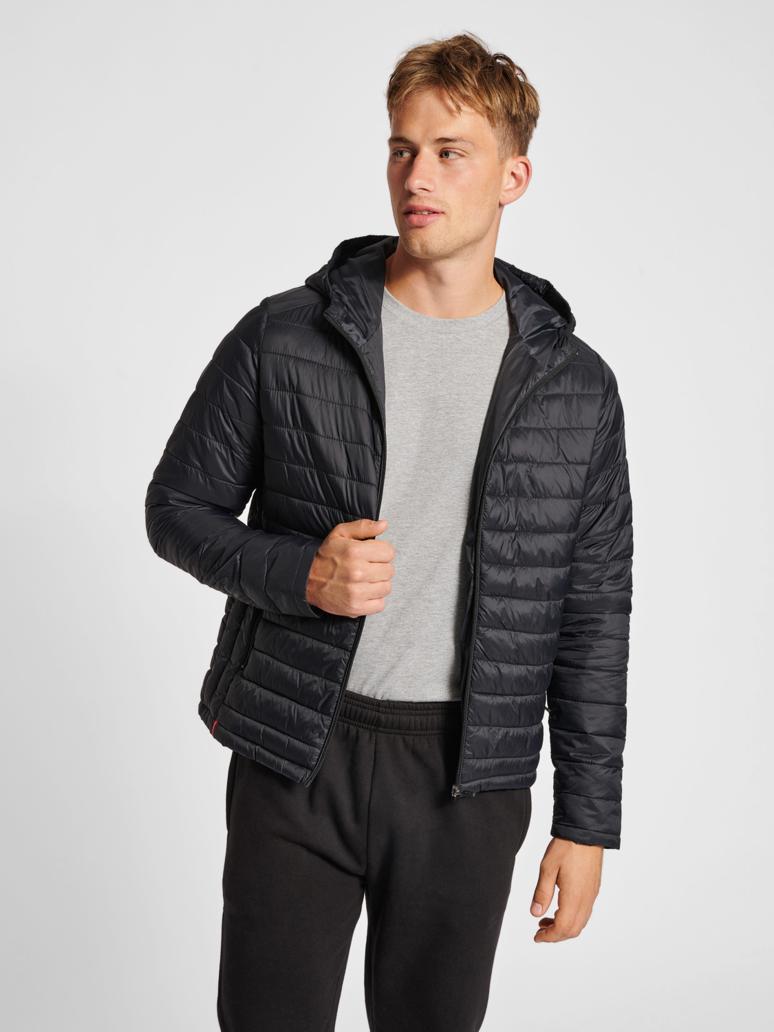 Details about   Hummel Football Soccer Mens Outdoor Casual Quilted Full Zip Hooded Bench Jacket 