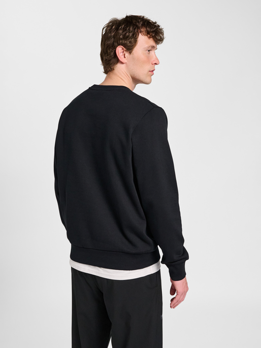 hmlGRAPHIC CREWNECK, BLACK, model