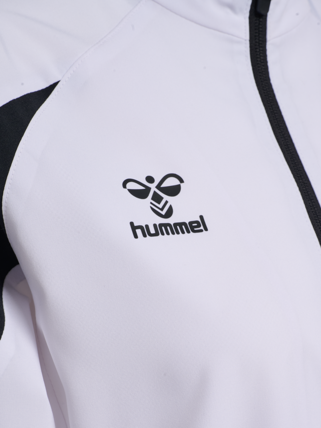 hmlCORE 2.0 WOVEN JACKET WOMAN, WHITE/BLACK, packshot