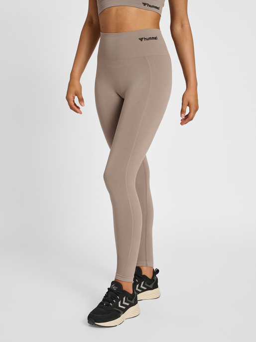 hmlTIF SEAMLESS HIGH WAIST TIGHTS, DRIFTWOOD, model