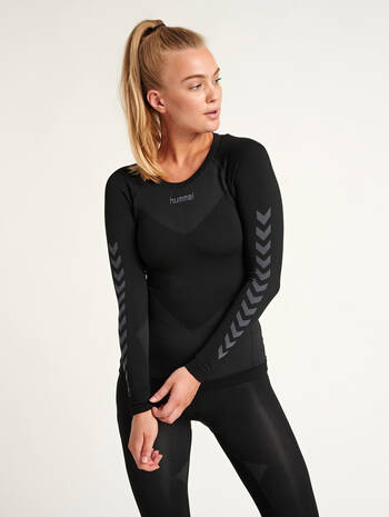 HUMMEL FIRST SEAMLESS JERSEY L/S WOMAN, BLACK, model