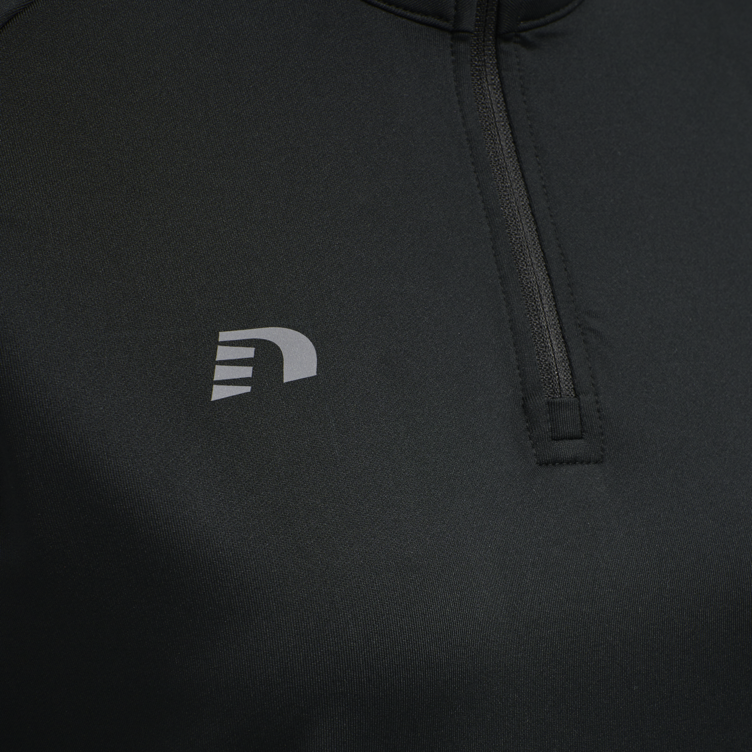 WOMEN'S CORE MIDLAYER, BLACK, packshot