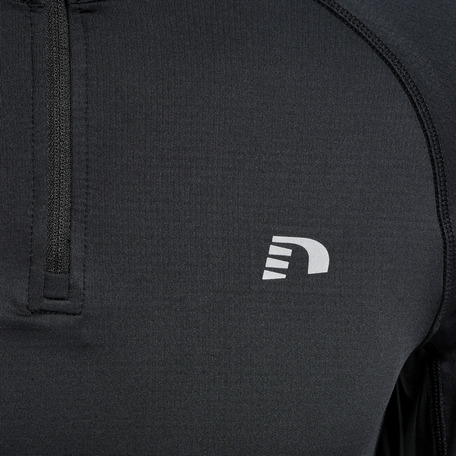 nwlLAKEWOOD 1/2 ZIP female, BLACK, packshot