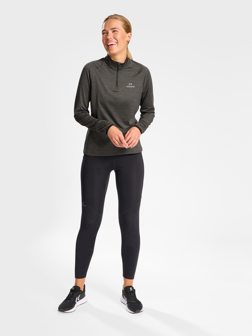 nwlPACE HALF ZIP WOMAN, BELUGA MELANGE, model