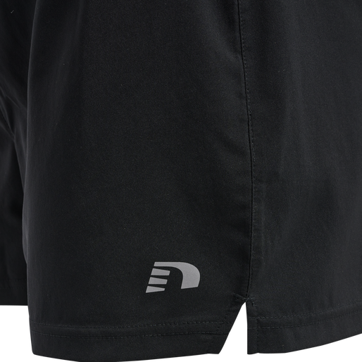 WOMEN CORE RUNNING SHORTS, BLACK, packshot