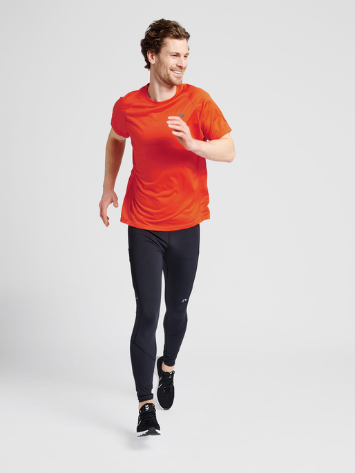 hummel MEN RUNNING T-SHIRT S/S - SPICY ORANGE hummel.dk