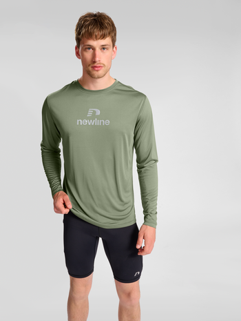 Newline nwlBEAT POLY TEE - DARKEST SPRUCE