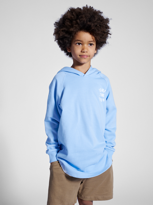 stmMONTERY HOODIE, 7733, model