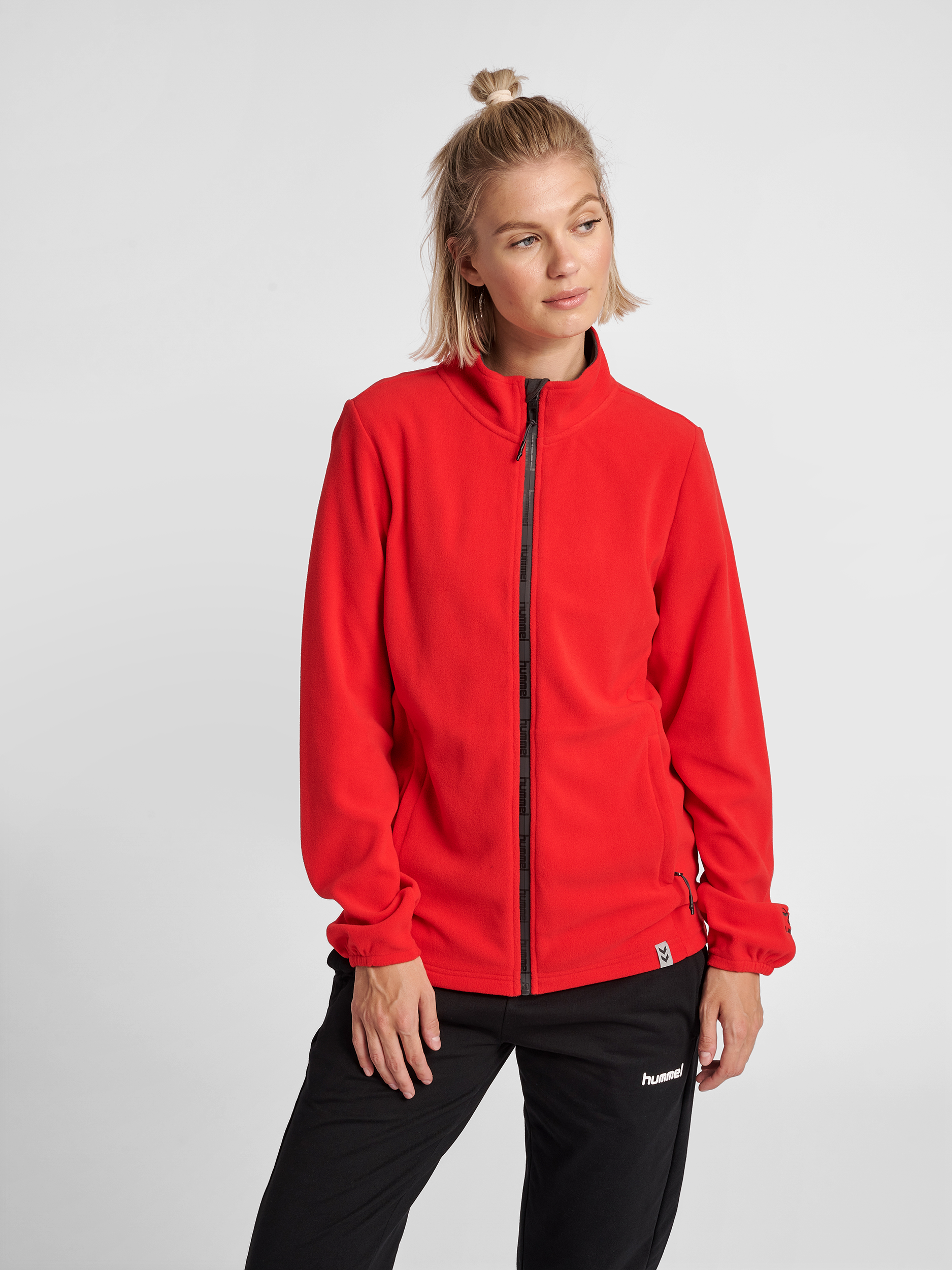 NORTH FULL FLEECE JACKET WOMAN TRUE RED | hummel.dk